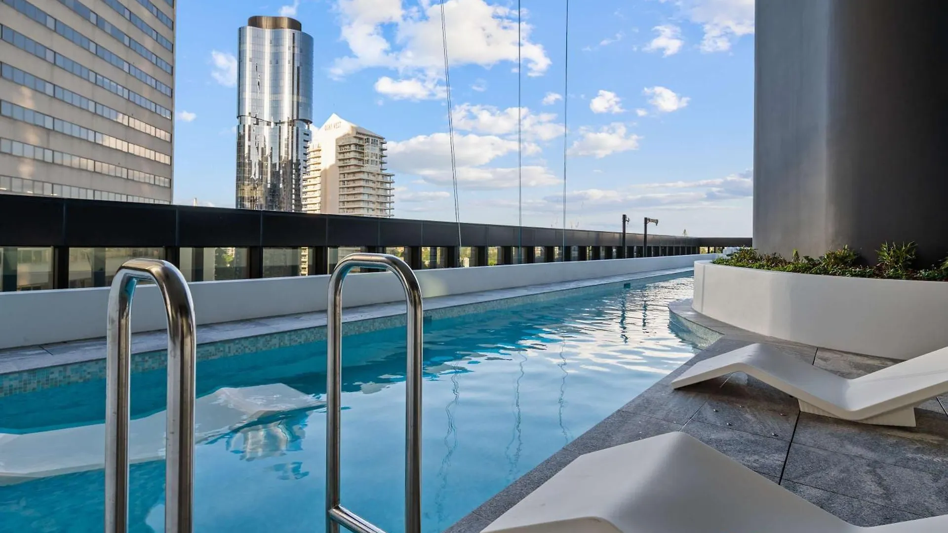 Qwr Escape River And City Views Brisbane 0*,